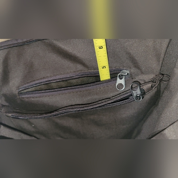 Snug Star Canvas Multi-Color Striped Cross Body Shoulder Bag/Tote - Picture 15 of 16